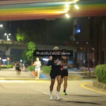 Runner Photo 3698706
