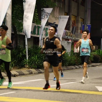 Runner Photo 3698715