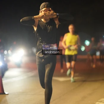 Runner Photo 3698733