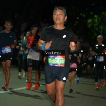 Runner Photo 3698735