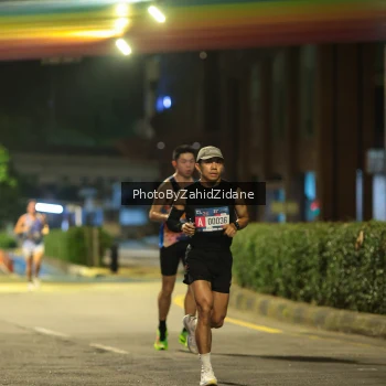 Runner Photo 3698757