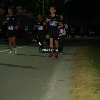Runner Photo 3698759