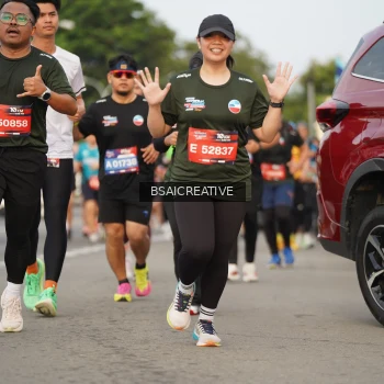 Runner Photo 3698769