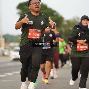 Runner Photo 3698772
