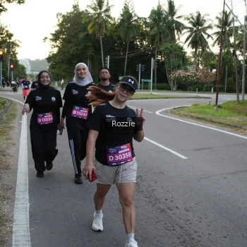 Runner Photo 3698773