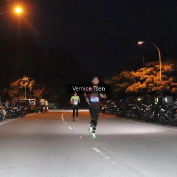 Runner Photo 3698784