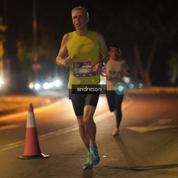 Runner Photo 3698815