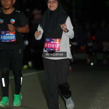 Runner Photo 3698834