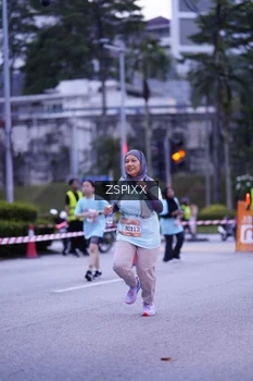 Runner Photo 3698835