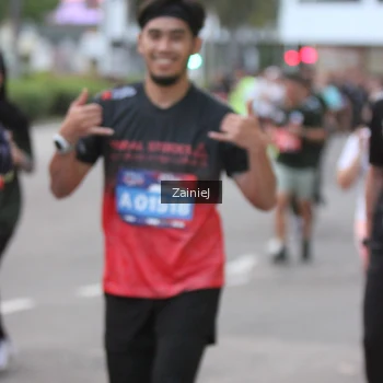 Runner Photo 3698885