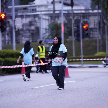 Runner Photo 3698908