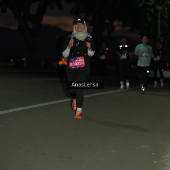 Runner Photo 3698918