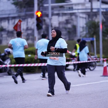 Runner Photo 3698942
