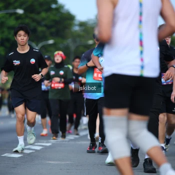 Runner Photo 3698955