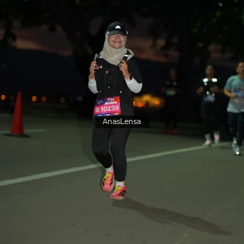 Runner Photo 3698968