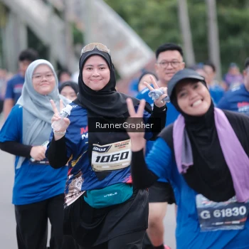 Runner Photo 3698971