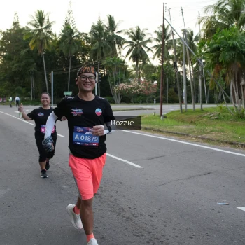 Runner Photo 3698998