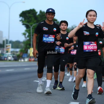 Runner Photo 3699002