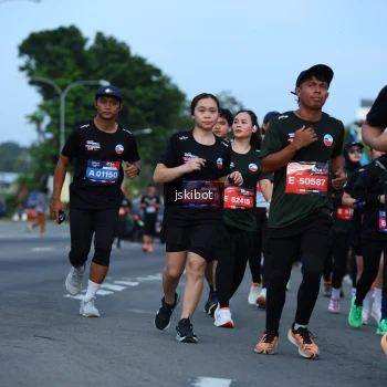 Runner Photo 3699011