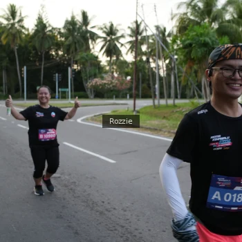 Runner Photo 3699014