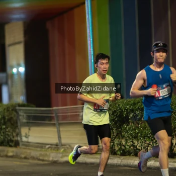 Runner Photo 3699026