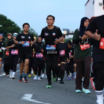 Runner Photo 3699053