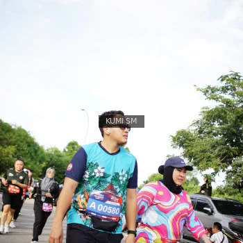 Runner Photo 3699054