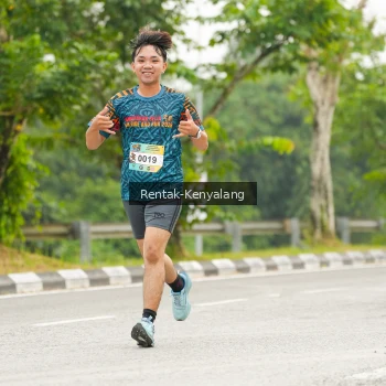 Runner Photo 3699064