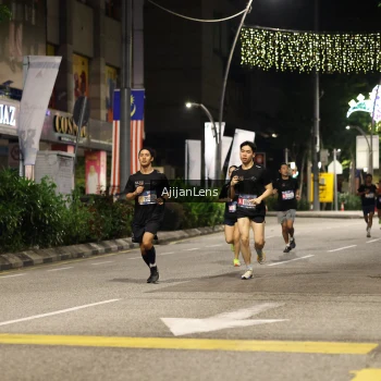 Runner Photo 3699071