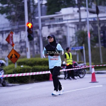 Runner Photo 3699110