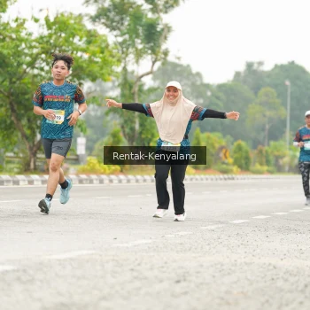Runner Photo 3699146