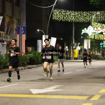 Runner Photo 3699152