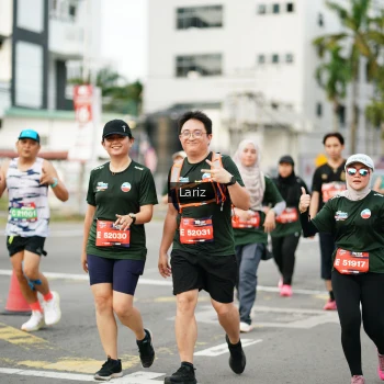 Runner Photo 3699171