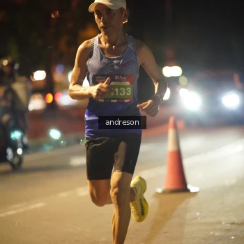 Runner Photo 3699173