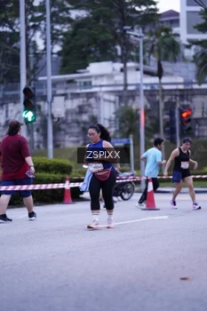 Runner Photo 3699203