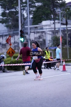 Runner Photo 3699224