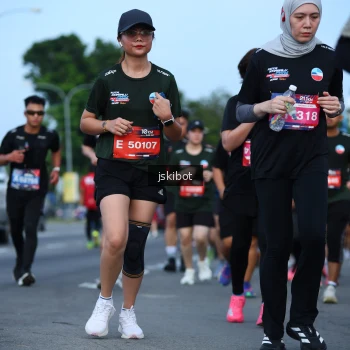 Runner Photo 3699226