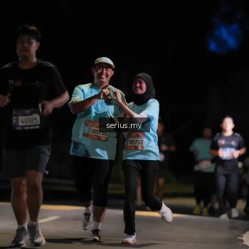 Runner Photo 3699276