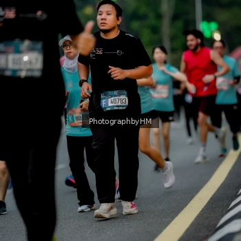 Runner Photo 3699306