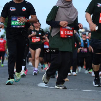 Runner Photo 3699309