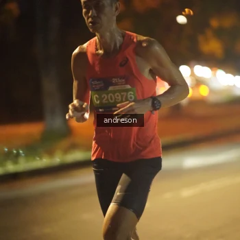 Runner Photo 3699322
