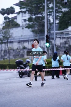 Runner Photo 3699329