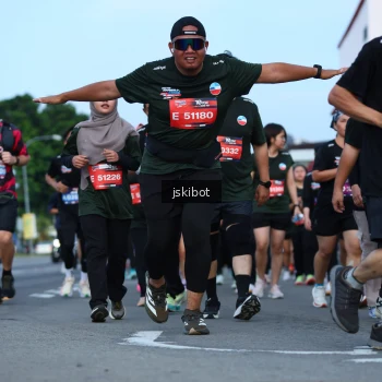 Runner Photo 3699330
