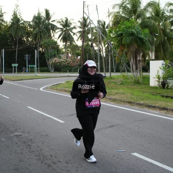 Runner Photo 3699333