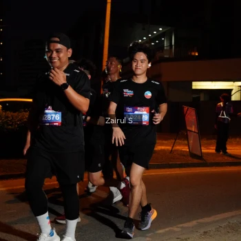 Runner Photo 3699335
