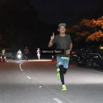 Runner Photo 3699336