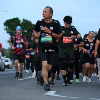 Runner Photo 3699345