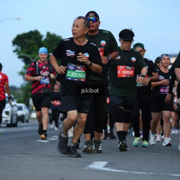 Runner Photo 3699349