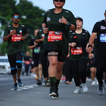 Runner Photo 3699388