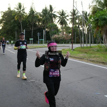 Runner Photo 3699393